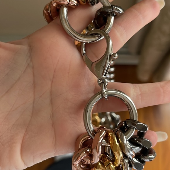 Givenchy Chain Link Necklace - Picture 3 of 4